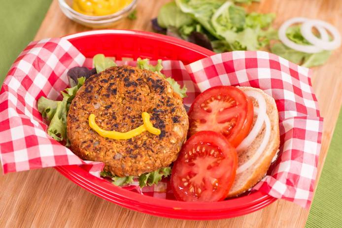 BBQ Bean and Oat Burgers