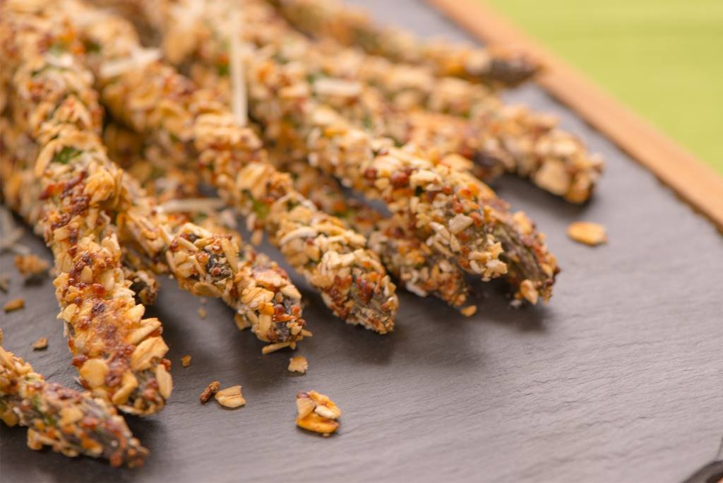 Parmesan and Oat Breaded Asparagus