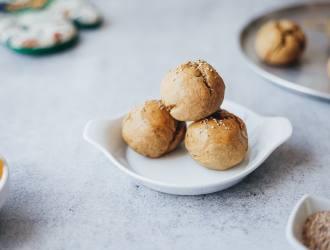 oatmeal cheese buns