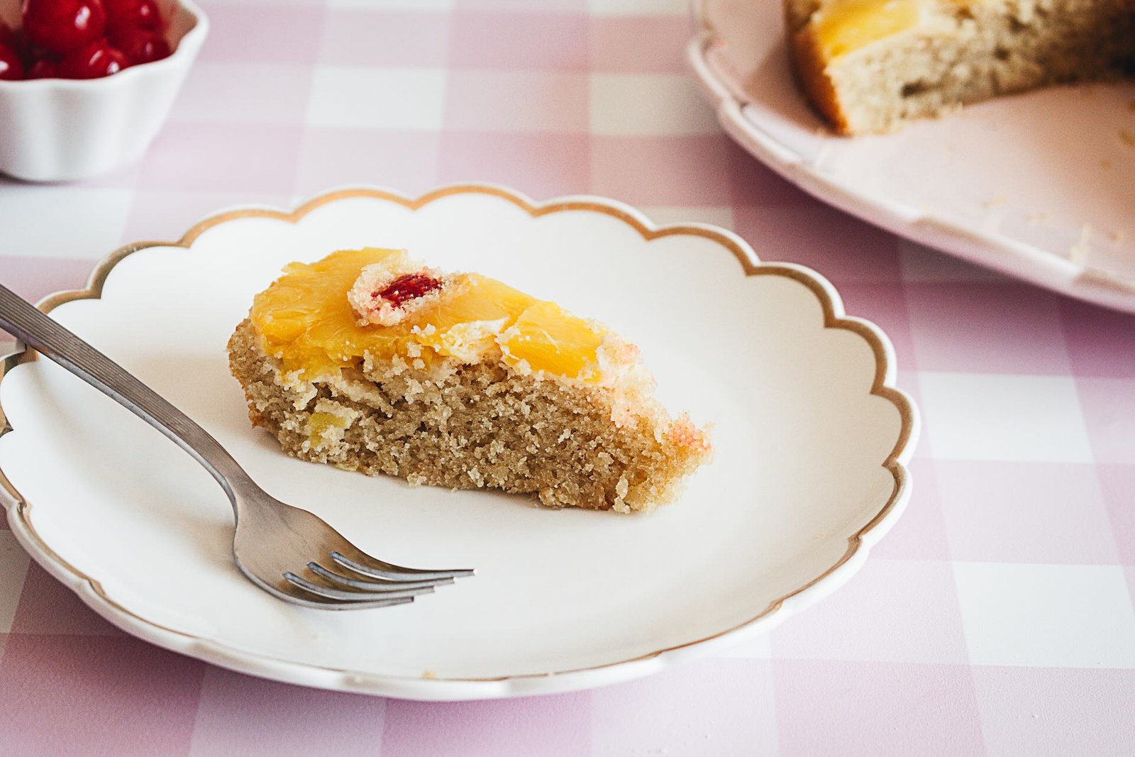 Oatmeal pineapple flip cake