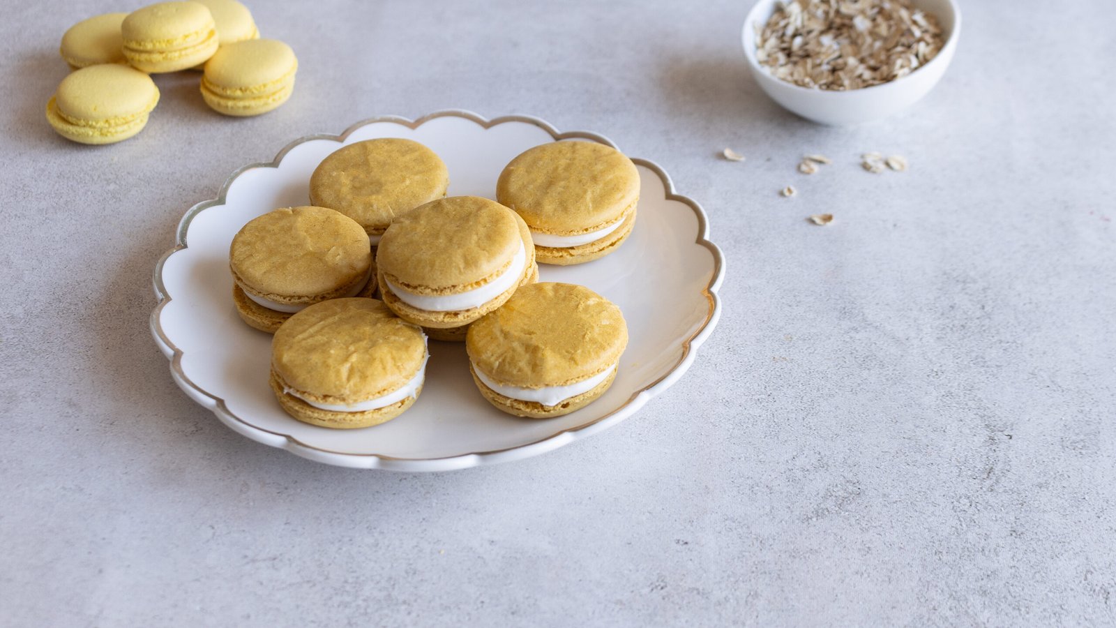 Oatmeal Macarons (Nut-Free)