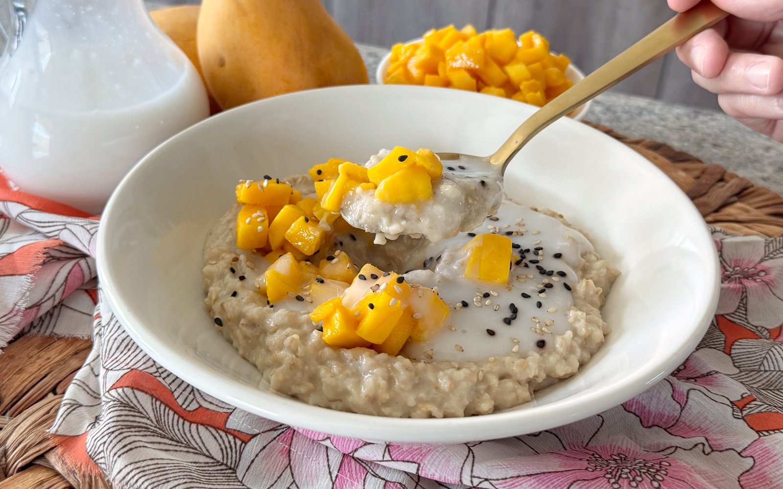 Mango sticky rice-style porridge